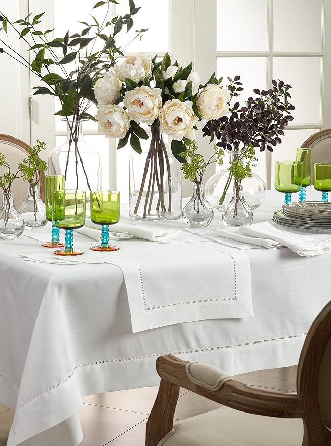 Saro Lifestyle Hemstitched Border Table Runner - Image 3