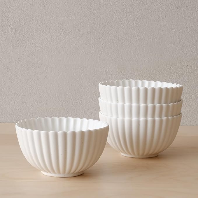WENSHUO Small Ceramic Bowls, Daisy-Shaped, 5.5 in, Nacre White | 17 oz by WENSHUO